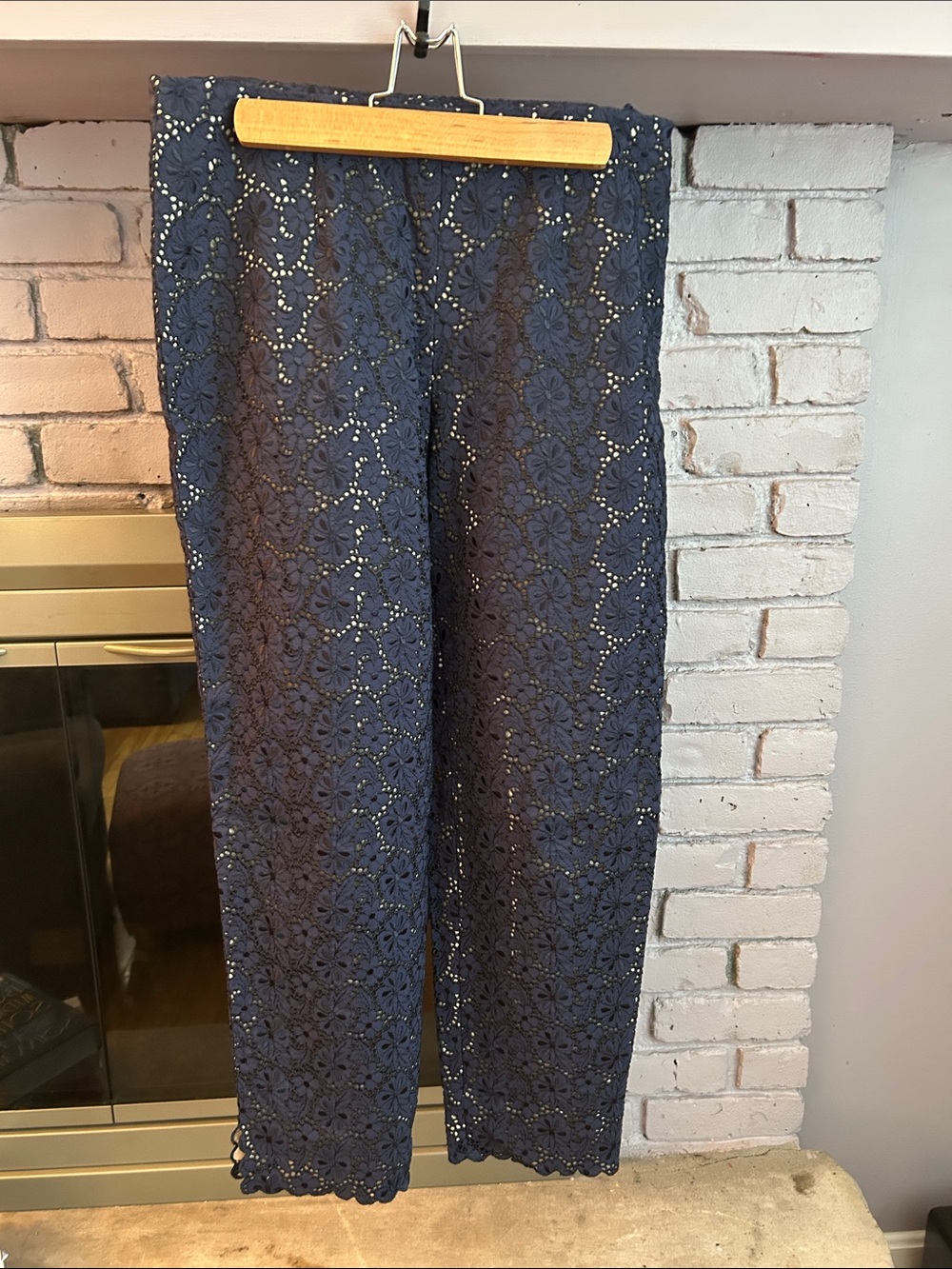 Worth Navy Floral Lace Pants 8